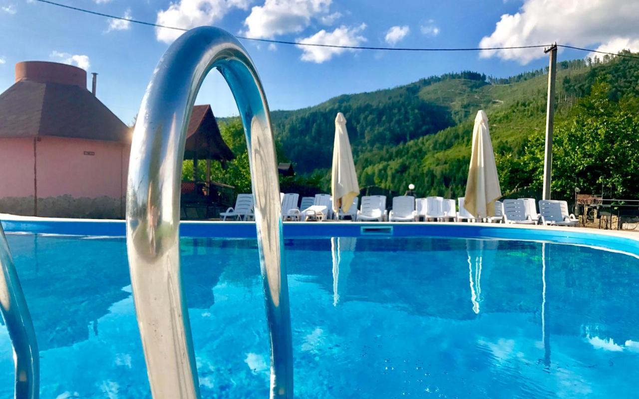 Карпатський Затишок Hotel Slavske Bagian luar foto