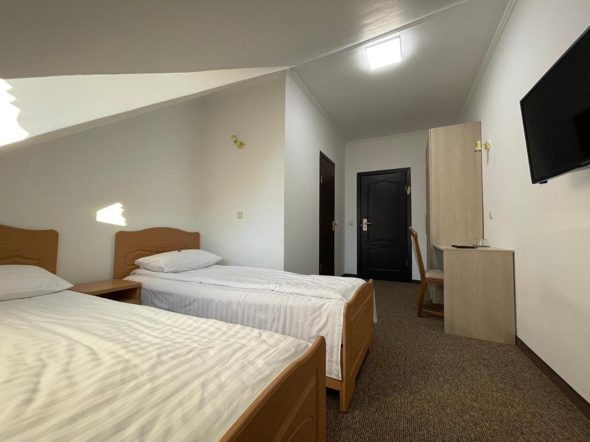 Карпатський Затишок Hotel Slavske Bagian luar foto